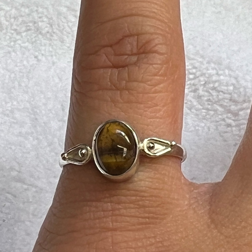 925 silver tigers eye ring size‎ 8
